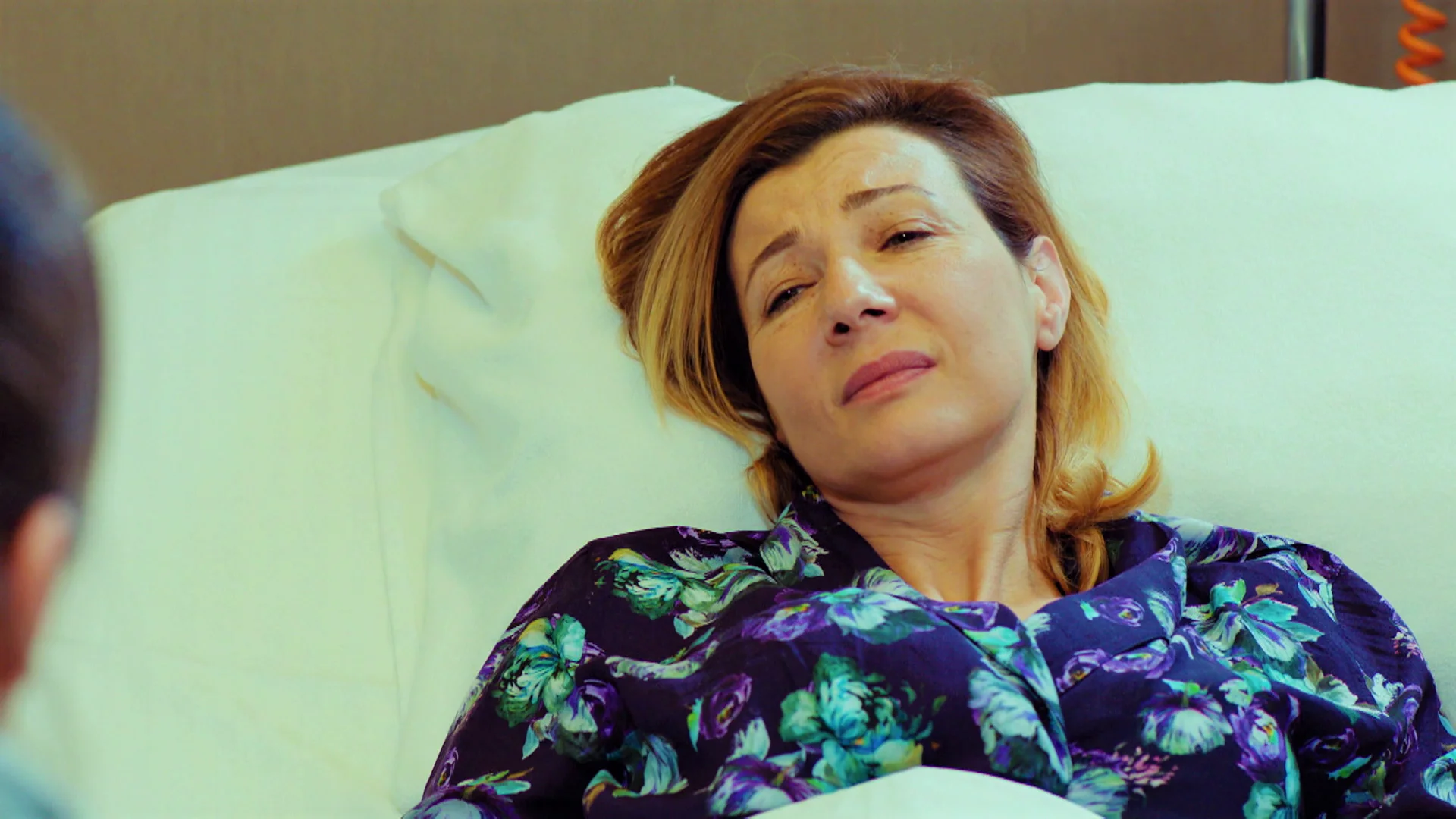 Zerrin se disculpa con Zeynep: “Me avergüenzo de lo que te hice” Zerrin se disculpa con Zeynep: “Me avergüenzo de lo que te hice”