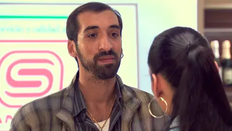 Eladio amenaza a Maribel: “Tienes unos días para volver con tu marido o atente a las consecuencias” Eladio amenaza a Maribel: “Tienes unos días para volver con tu marido o atente a las consecuencias”