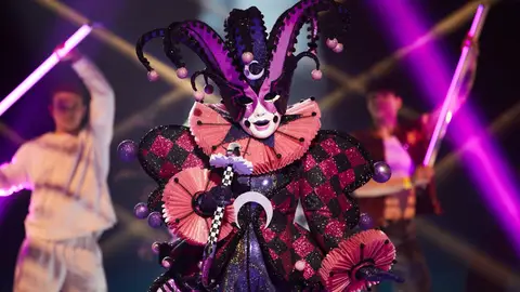 Arlequín se gana los honores de ‘Mask Singer’ con el ‘Title’ de Meghan Trainor Arlequín se gana los honores de ‘Mask Singer’ con el ‘Title’ de Meghan Trainor