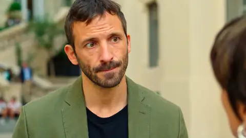 La inquietante pregunta de Héctor a Manuela sobre Paloma: “¡Mírame y dime la verdad!” La inquietante pregunta de Héctor a Manuela sobre Paloma: “¡Mírame y dime la verdad!”