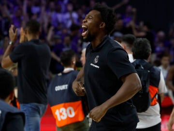 Yabusele celebra con su afición el pase del Madrid a la Final Four