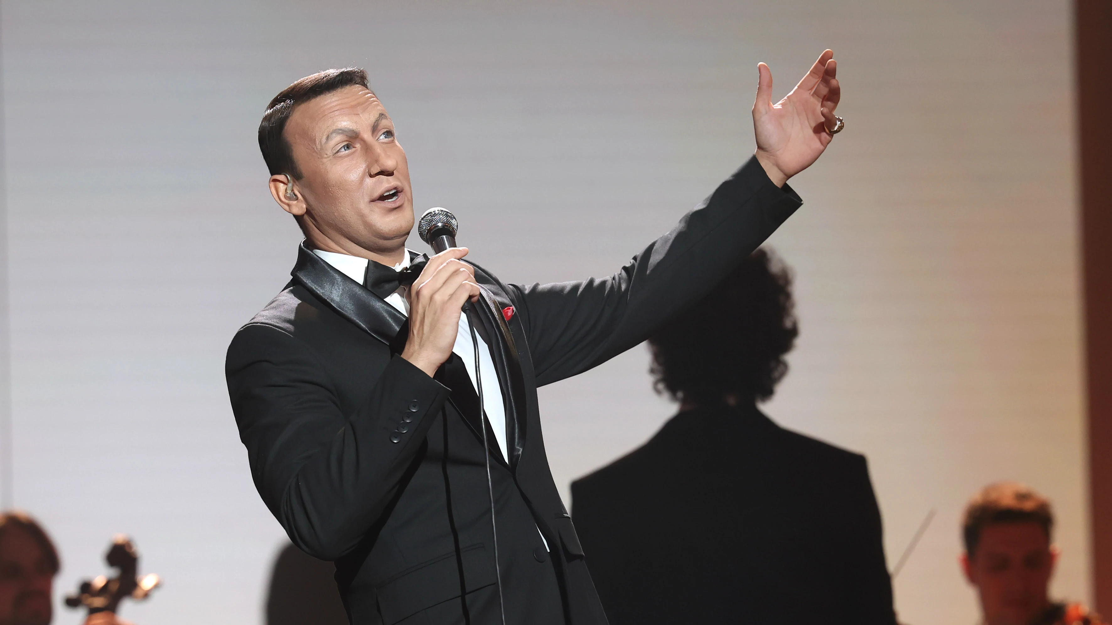 ¡Alma de crooner! Jadel, un Frank Sinatra de altos vuelos con ‘Come fly with me’ ¡Alma de crooner! Jadel, un Frank Sinatra de altos vuelos con ‘Come fly with me’