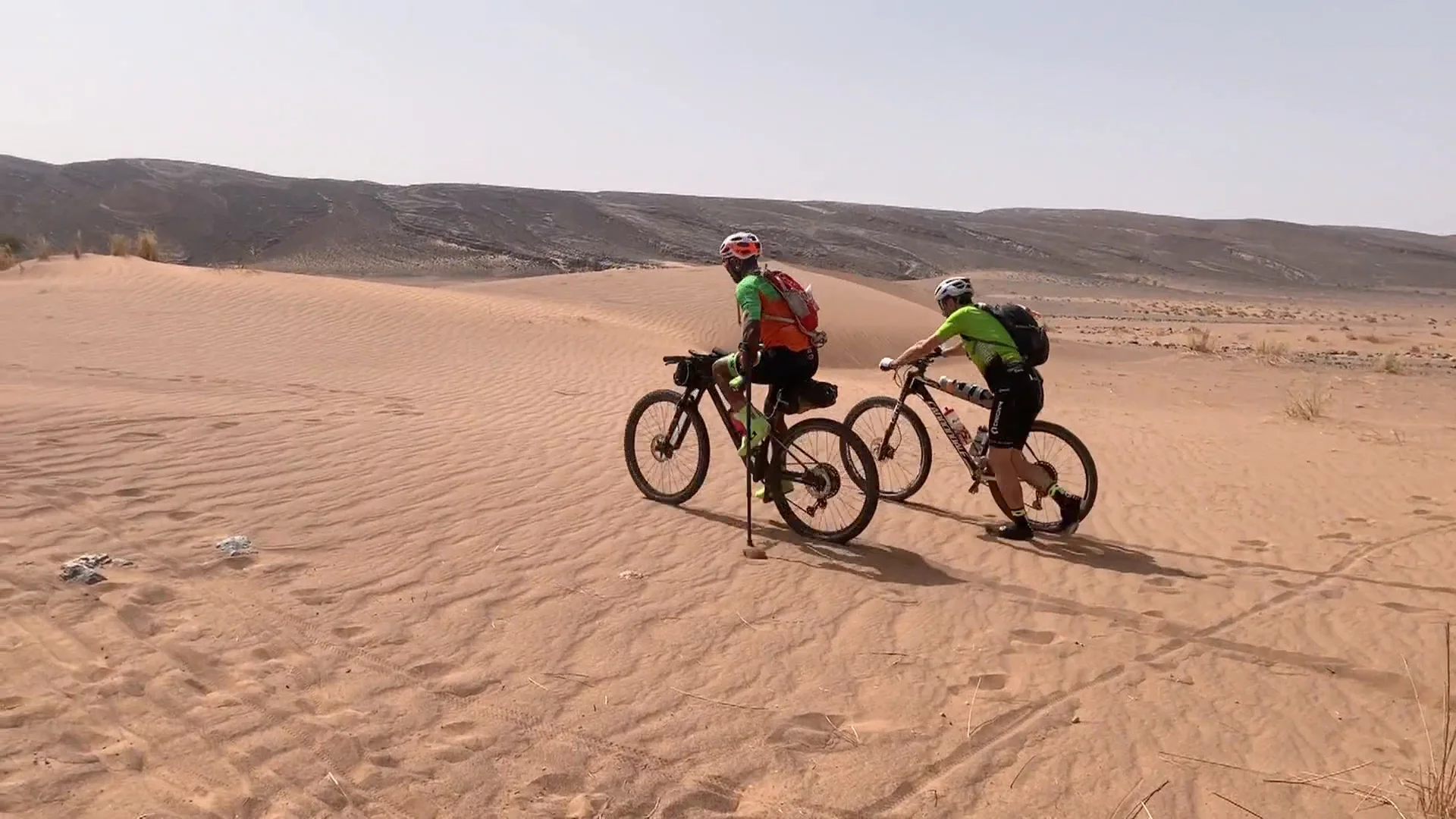 Lester Fern&aacute;ndez, en la Titan Desert