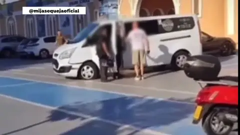 Taxista borracho en Fuengirola