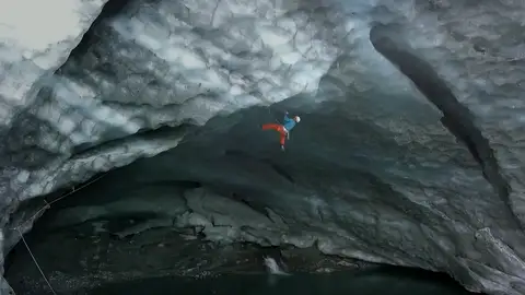 Mercier escalando el glaciar más grande de Francia