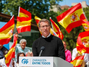 El líder del Partido Popular, Alberto Núñez Feijóo, en Zaragoza