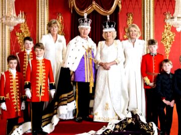 Una foto de la coronación de Carlos III como rey de Inglaterra
