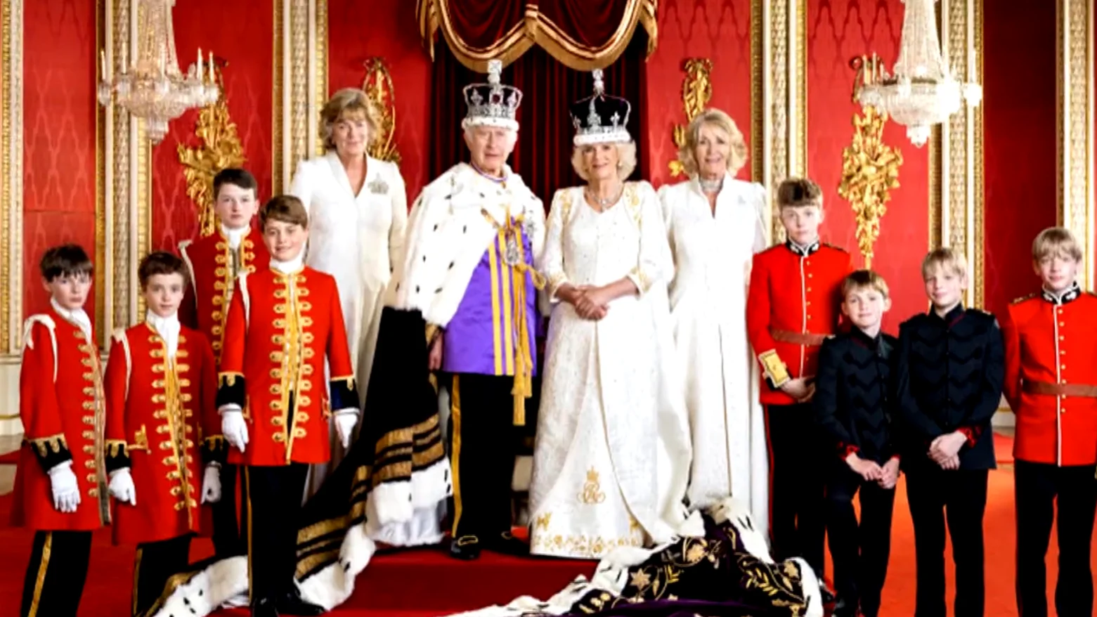 Una foto de la coronaci&oacute;n de Carlos III como rey de Inglaterra