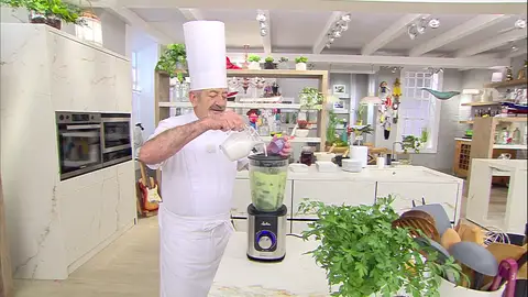 bebida de almendra en sopa bebida de almendra en sopa