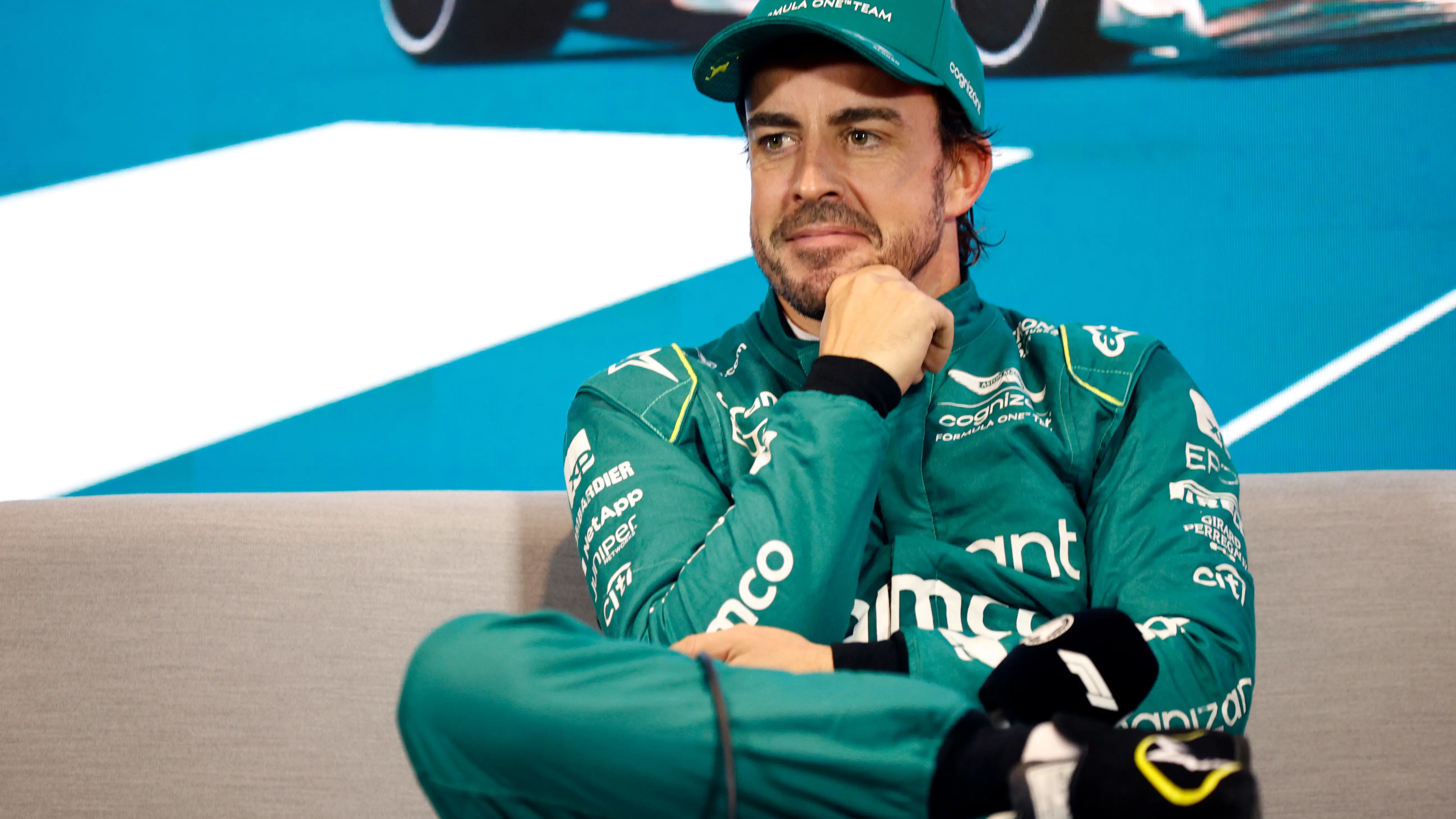 Fernando Alonso, sonriente en rueda de prensa en Bakú Fernando Alonso, sonriente en rueda de prensa en Bakú