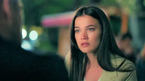 En el último capítulo de ‘Secretos de familia’: Ceylin descubre que Yekta está detrás de todas sus desgracias En el último capítulo de ‘Secretos de familia’: Ceylin descubre que Yekta está detrás de todas sus desgracias