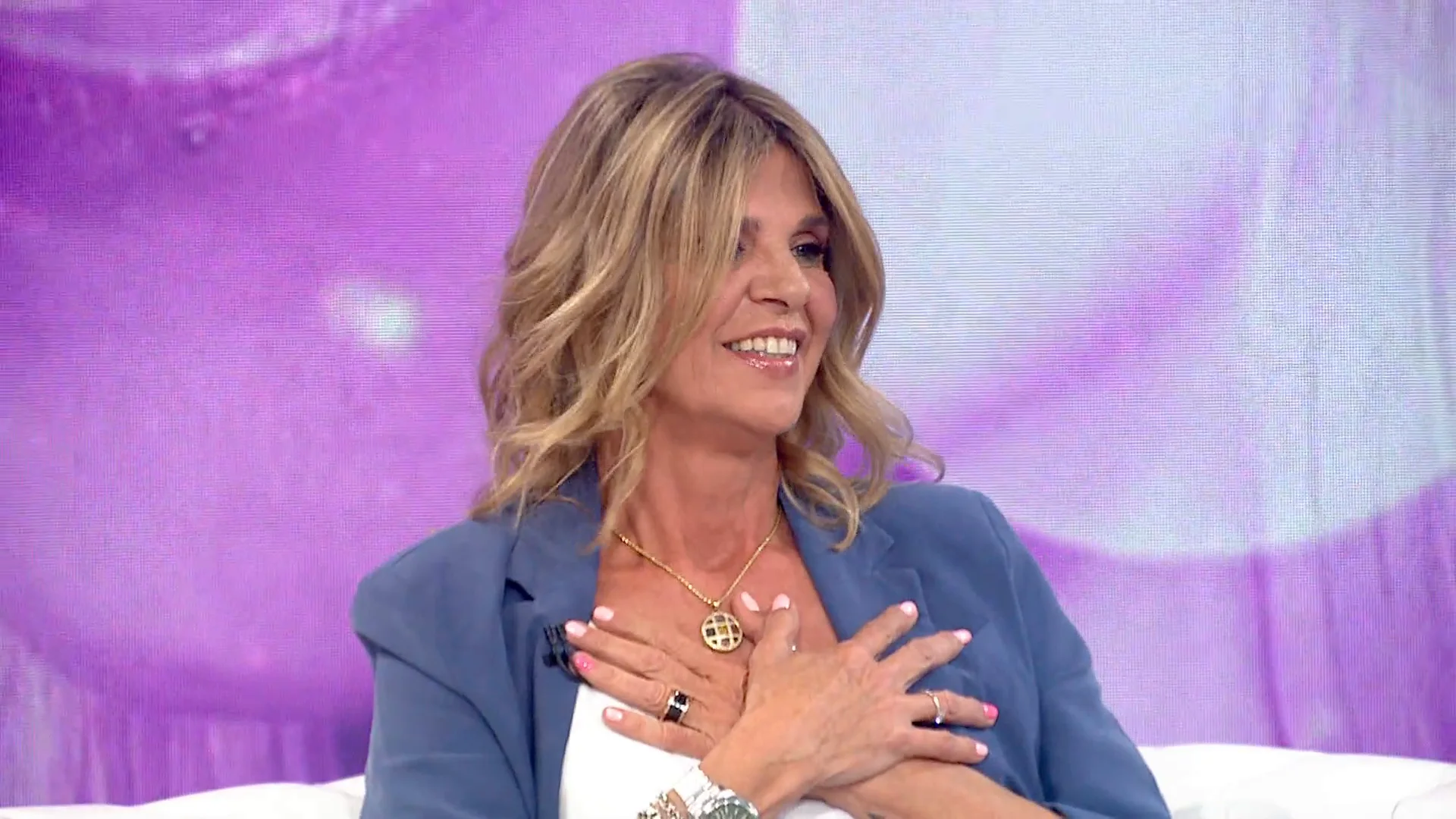 Arantxa de Benito, emocionada por las palabras de su hija Zayra: "Te quiero más que a mí" Arantxa de Benito, emocionada por las palabras de su hija Zayra: "Te quiero más que a mí"