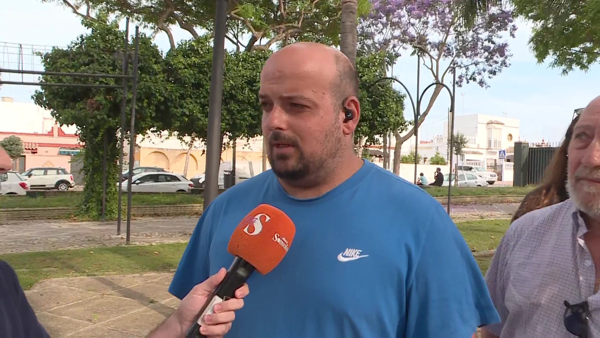 Les estafaron con pisos que no existen: "Me quedé en la calle, hacía mis necesidades en una bolsa de plástico" Les estafaron con pisos que no existen: "Me quedé en la calle, hacía mis necesidades en una bolsa de plástico"