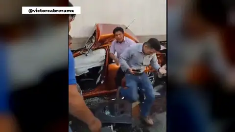 Sobrevive tras quedarse atrapado Sobrevive tras quedarse atrapado