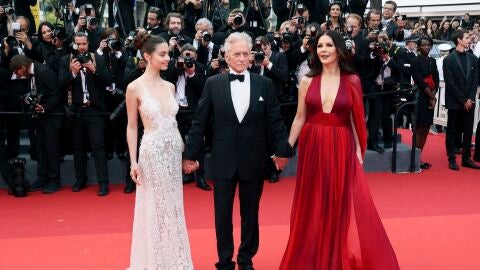 Michael Douglas, Catherine Zeta-Jones y su hija Carys Zeta