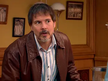 ¡Pelea en el Asturiano!: el teatrillo entre Quintero y Guillermo para engañar a Alberto ¡Pelea en el Asturiano!: el teatrillo entre Quintero y Guillermo para engañar a Alberto