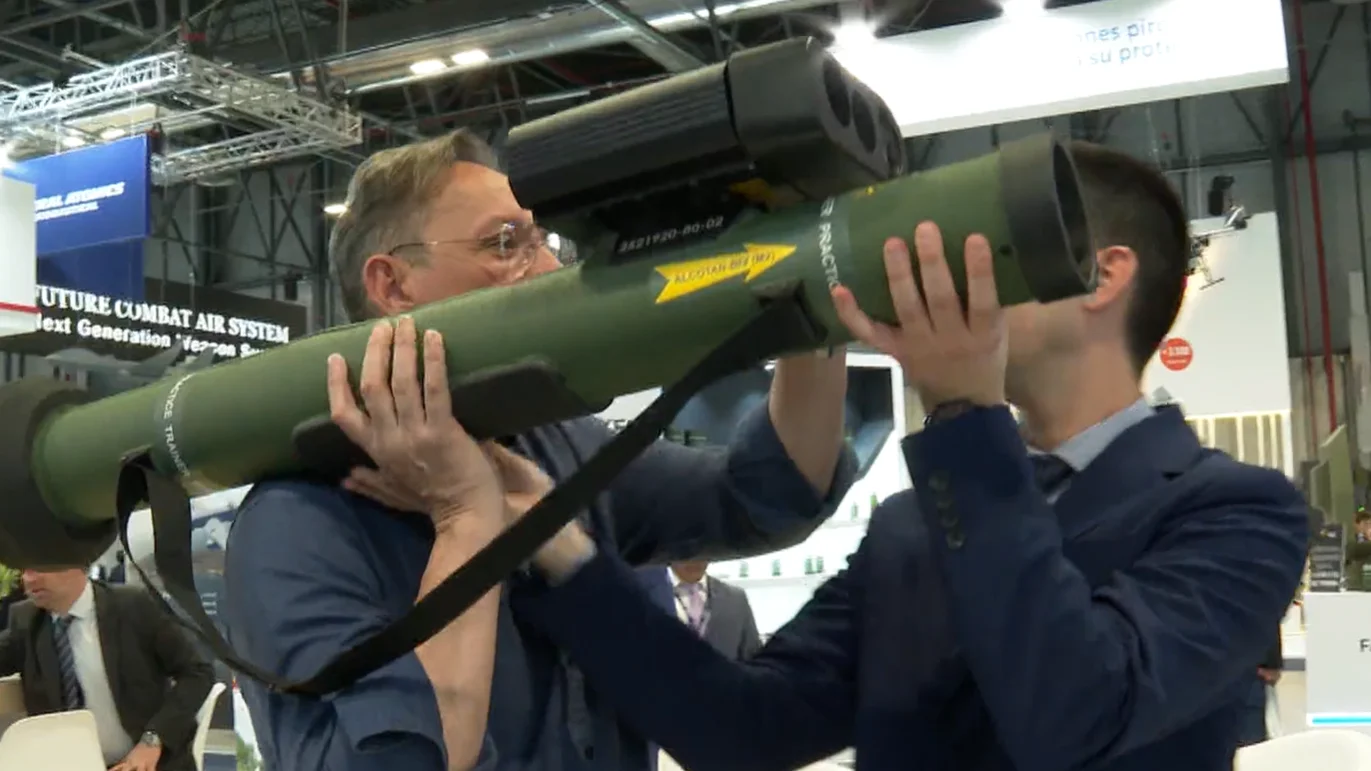 Una de las armas que se exponen en la Feria de Defensa y Seguridad