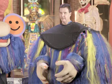 El Gnomo de 'Mask Singer' se enfrenta al test imposible: "Me gustaría saber hablar todos los idiomas" El Gnomo de 'Mask Singer' se enfrenta al test imposible: "Me gustaría saber hablar todos los idiomas"