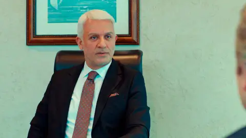 La presión aumenta para Halit… ¿Cómo conseguirá el dinero para pagar la deuda de Erim? La presión aumenta para Halit… ¿Cómo conseguirá el dinero para pagar la deuda de Erim?