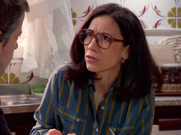 Manolita, harta de Nieves, se desahoga con Marcelino: “¡No la aguanto!” Manolita, harta de Nieves, se desahoga con Marcelino: “¡No la aguanto!”