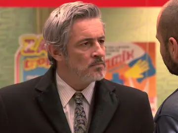 Vicente amenaza a Joseba para proteger a Nieves: “No te acerques o tendrás problemas” Vicente amenaza a Joseba para proteger a Nieves: “No te acerques o tendrás problemas”