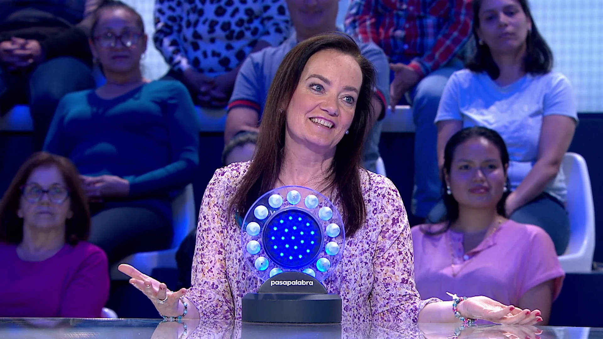 Encarni se arranca a cantar por Ana Bel&eacute;n