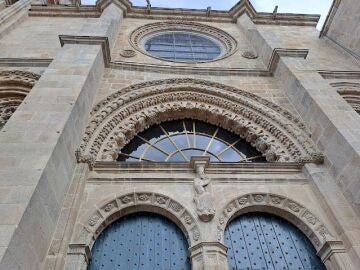 Fachada de la catedral de Ourense