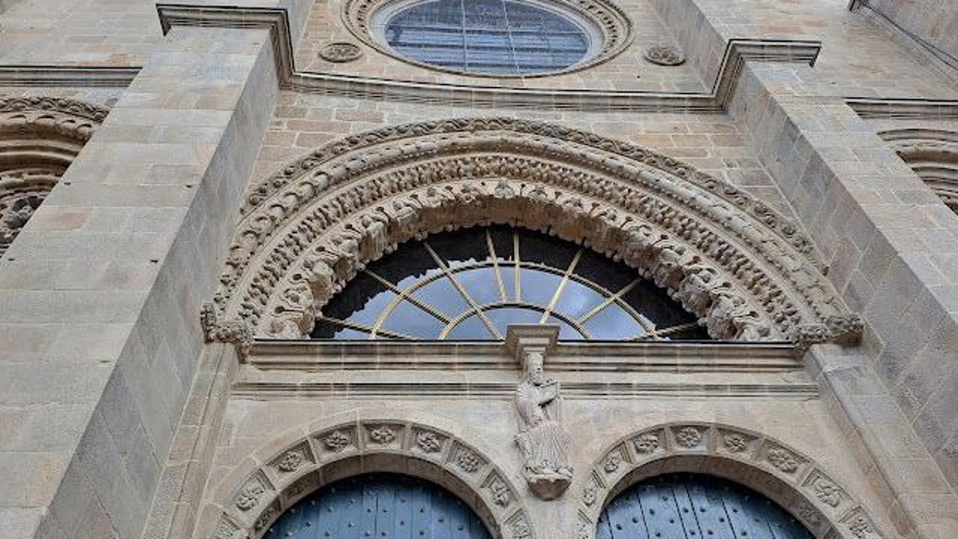 Fachada de la catedral de Ourense