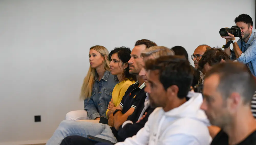 Maribel Nadal, Xisca Perelló y Carlos Moyà en la rueda de prensa convocada por Rafa Nadal