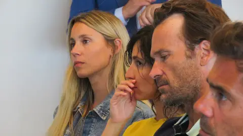 Maribel Nadal, Xisca Perelló y Carlos Moyà con rostros serios Maribel Nadal, Xisca Perelló y Carlos Moyà con rostros serios