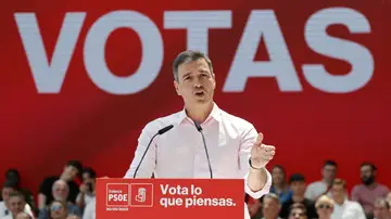 El secretario general del PSOE y presidente del Gobierno, Pedro Sánchez, en un acto de partido en la Comunitat Valenciana