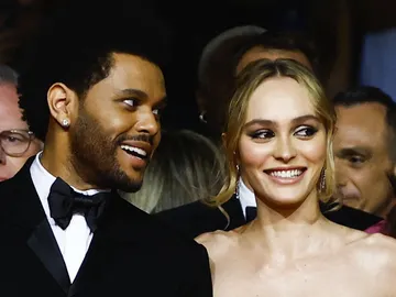 Lily-Rose Depp y The Weeknd en Cannes Lily-Rose Depp y The Weeknd en Cannes