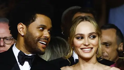 Lily-Rose Depp y The Weeknd en Cannes Lily-Rose Depp y The Weeknd en Cannes