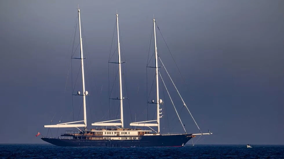 Jeff Bezos estrena un lujoso velero en Mallorca Jeff Bezos estrena un lujoso velero en Mallorca