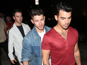 Los Jonas Brothers Los Jonas Brothers