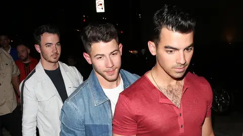 Los Jonas Brothers Los Jonas Brothers