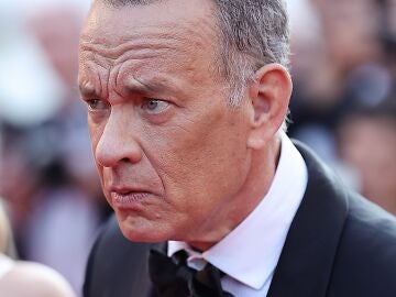 Tom Hanks, enfadado en la alfombra roja del Festival de Cannes