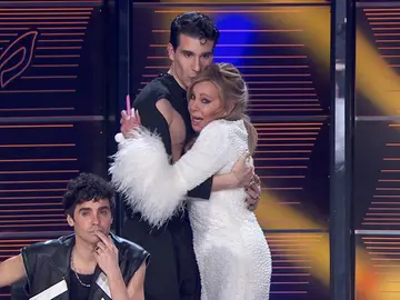 “Me has quitado la mía”: Ana Obregón y Javier Calvo coinciden en la identidad de Ratita “Me has quitado la mía”: Ana Obregón y Javier Calvo coinciden en la identidad de Ratita