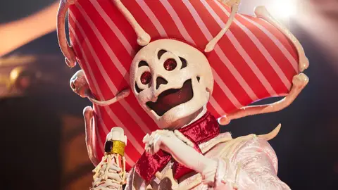 Esqueleto se vuelve ‘Loco’ y se deja la piel en ‘Mask Singer’ Esqueleto se vuelve ‘Loco’ y se deja la piel en ‘Mask Singer’