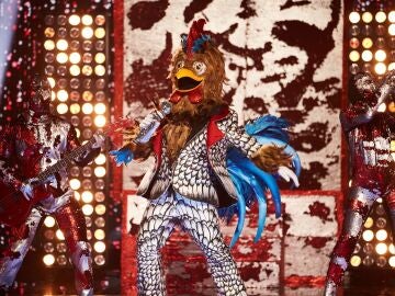 Gallo despierta al p&uacute;blico con su espectacular canto de &lsquo;Do Ya Think I&rsquo;m Sexy&rsquo; de Rod Stewart 