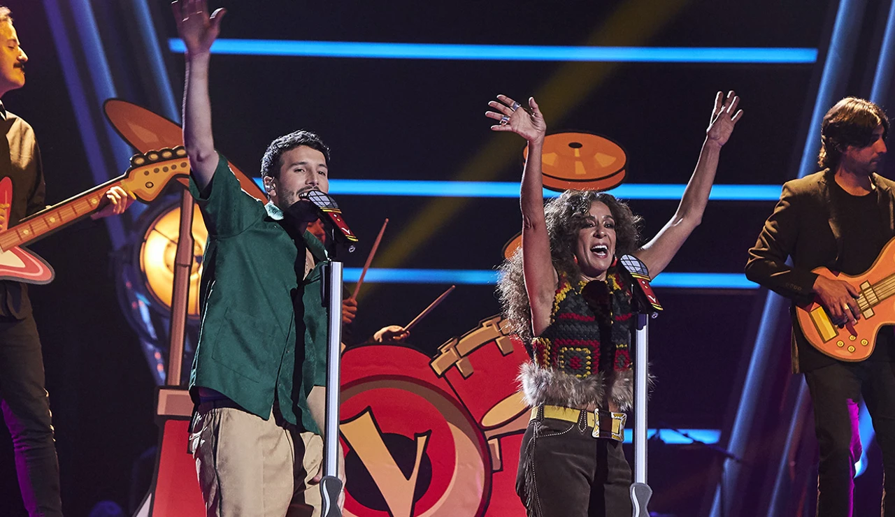 Rosario y Sebastián Yatra animan el plató de ‘La Voz Kids’ cantando ‘Dharma’ 