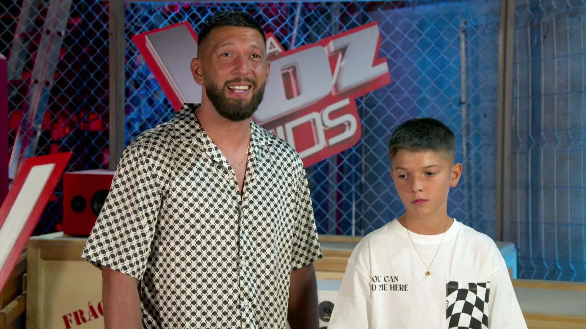 &iexcl;Familia de talents! El hijo de Jonatan Santiago, exconcursante de &lsquo;La Voz&rsquo;, enamora en las Audiciones a ciegas 