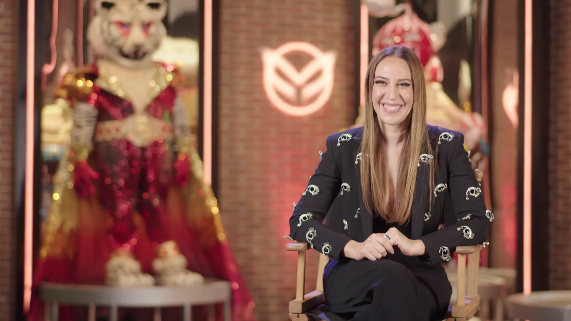 El d&iacute;a a d&iacute;a de M&oacute;nica Naranjo como investigadora de 'Mask Singer': "Si te gusta madrugar te lo pasas pipa conmigo"