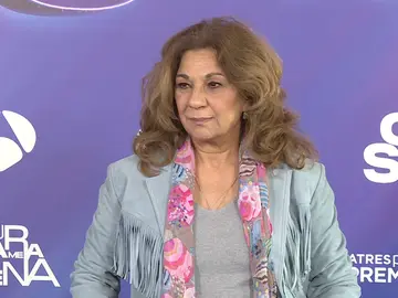 Lolita Flores, en un momento dorado de su vida: "Es un año estupendo, pero me gustaría que mi madre estuviera aquí" Lolita Flores, en un momento dorado de su vida: "Es un año estupendo, pero me gustaría que mi madre estuviera aquí"
