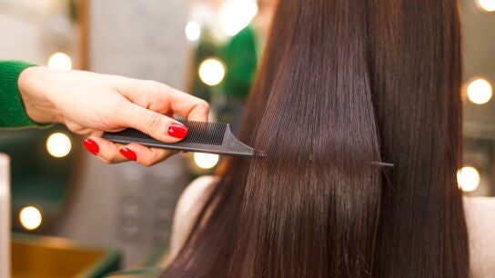 Tratamiento de pelo en peluquer&iacute;a