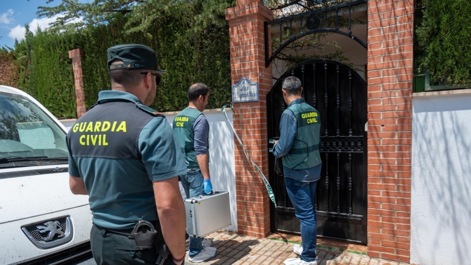 Una herencia, un mechero y una barra de hierro, las claves del triple crimen de Las Gabias (Granada)