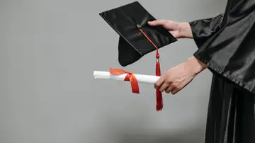 Imagen de archivo de una graduación