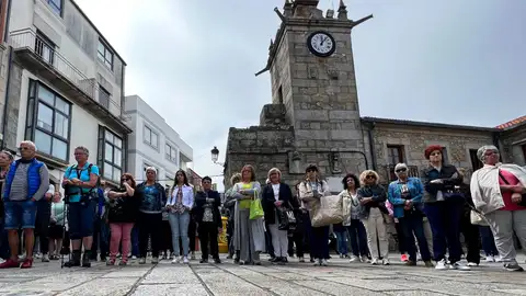 Concentración en A Guarda (Pontevedra) en repulsa por el crimen machista de Ana Vanesa