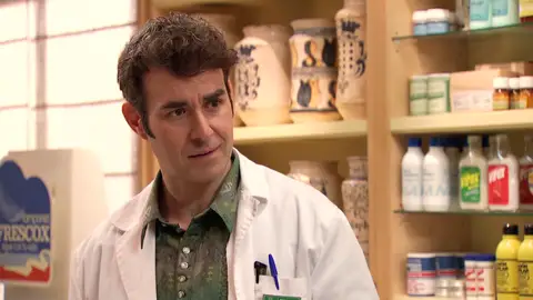 Primera crisis como novios: Visi consigue que Rocío y Hugo discutan en la farmacia Primera crisis como novios: Visi consigue que Rocío y Hugo discutan en la farmacia