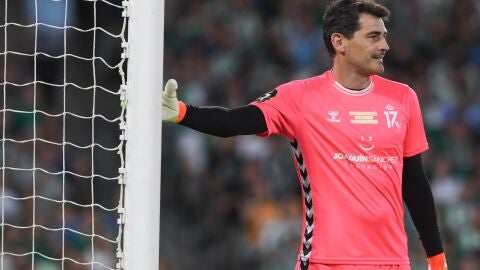 Iker Casillas en el terreno de juego